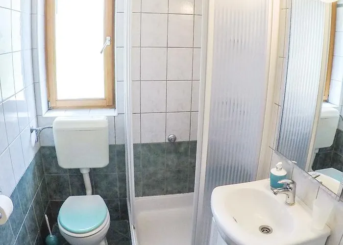 Irena Punta Skala Petrčane