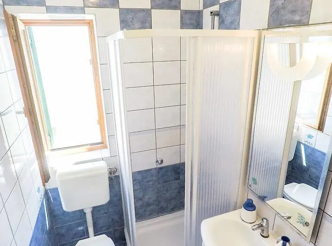 Irena Punta Skala Petrcane