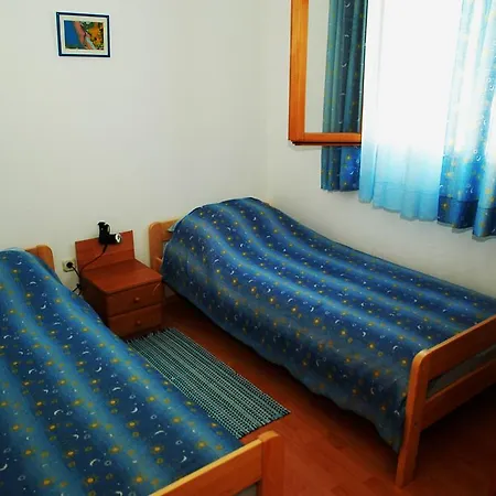 Apartament Irena Punta Skala *