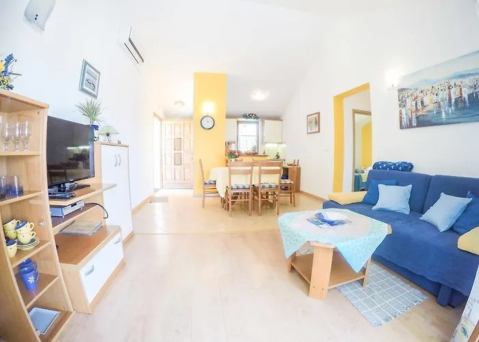 Irena Punta Skala Апартаменты *